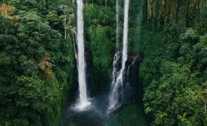 Menjelajahi Keindahan Air Terjun Sekumpul Buleleng Bali