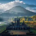 Kisah di Balik Kemegahan Pura Ulun Danu Bratan